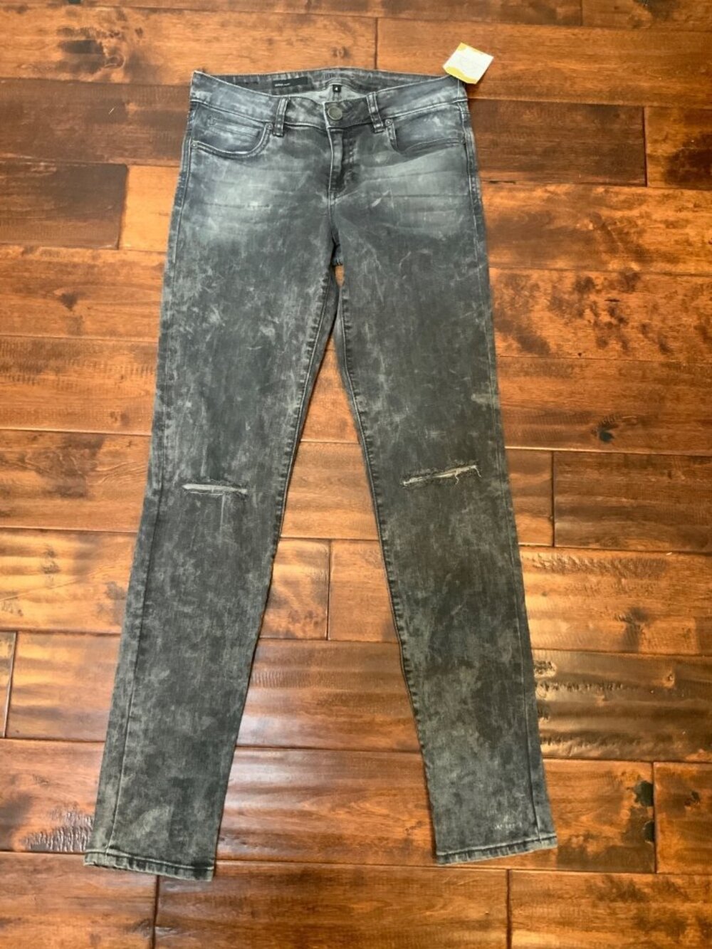 KUT From The Kloth Black Acid Wash Distressed Denim Diana Skinny Jeans, Size 4
